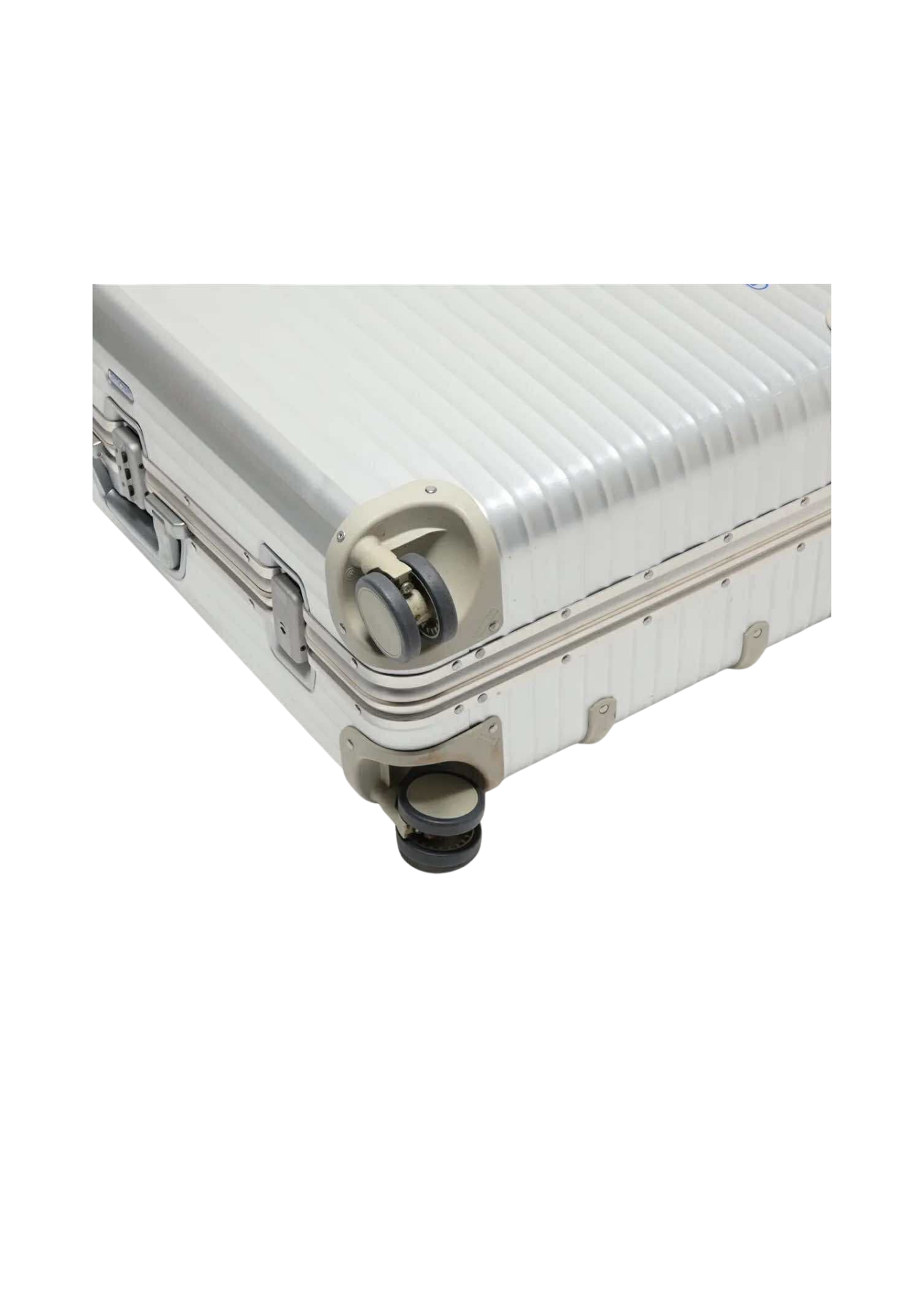 RIMOWA Topaz Aluminum Carry Case