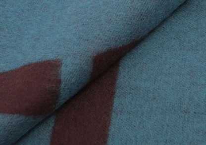 &nbsp &nbsp LOUIS VUITTON V Istrik Scarf &nbsp &nbsp