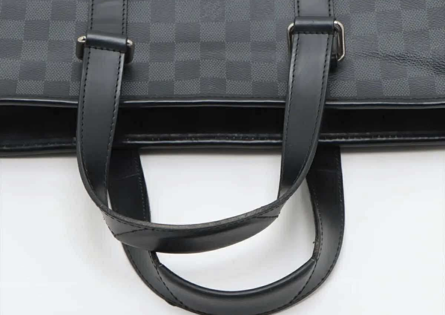 LOUIS VUITTON Damier Graphite Tadao