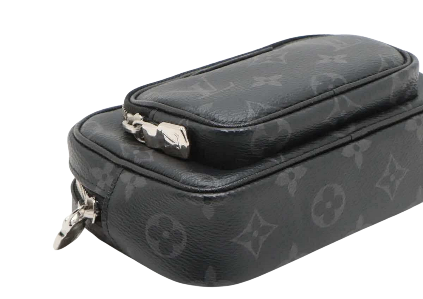 LOUIS VUITTON Taiga Leather Lama