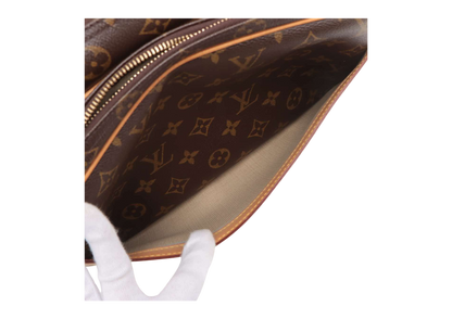 LOUIS VUITTON Monogram Reporter