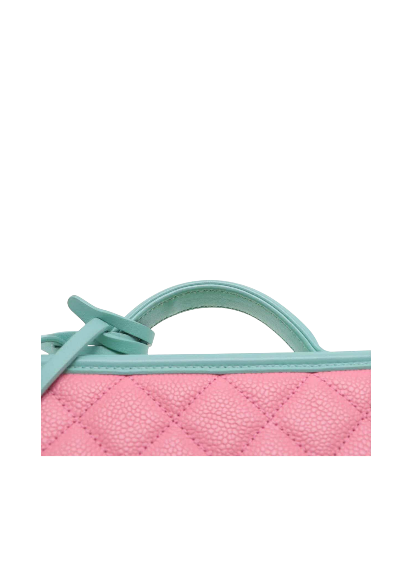 CHANEL Quilted Caviar Filigree Vanity Case Bag