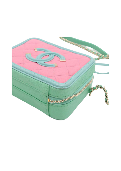 CHANEL Quilted Caviar Filigree Vanity Case Bag